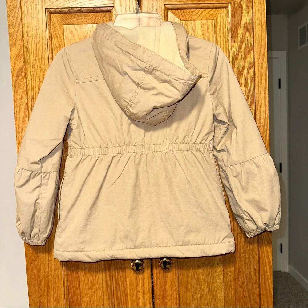 NWOT GapKids Beige Hooded Jacket Coat with Pockets size S (6-7)